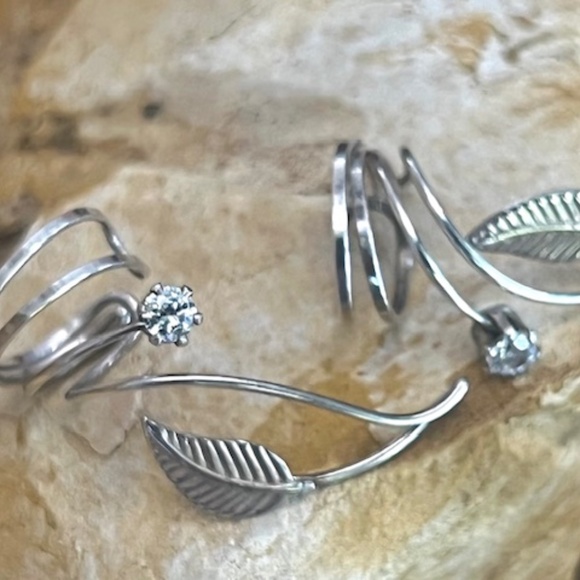 Silver Leaf Cuff with Sparkling Crystal - Picture 3 of 3